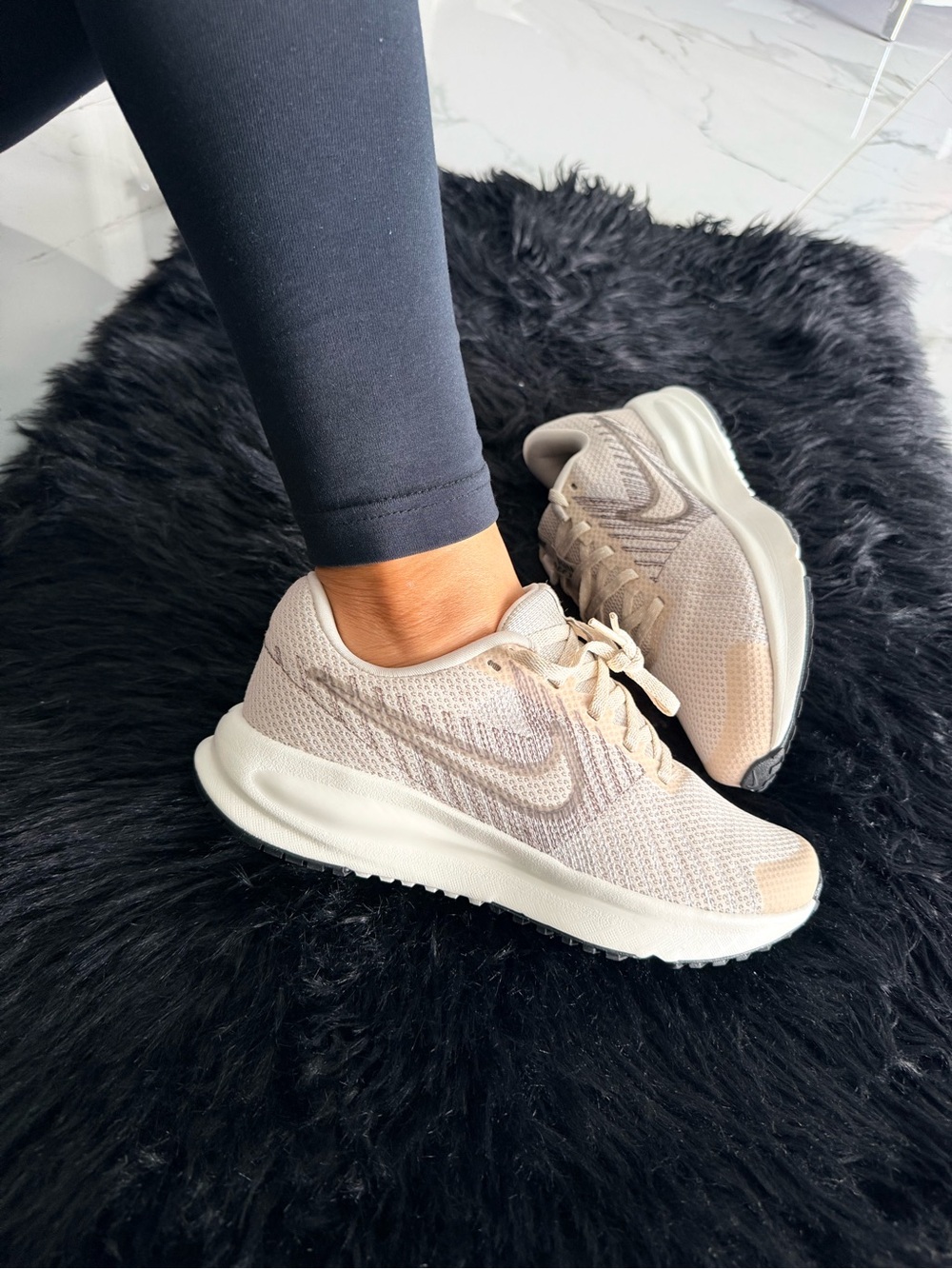 Nike Run Defy